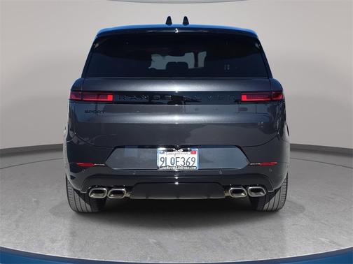 2025 Land Rover Range Rover Sport SE