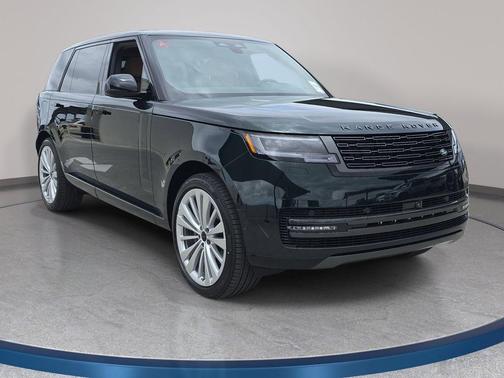 British Green 2026 Land Rover Range Rover SE