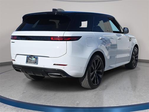 2024 Land Rover Range Rover Sport SE