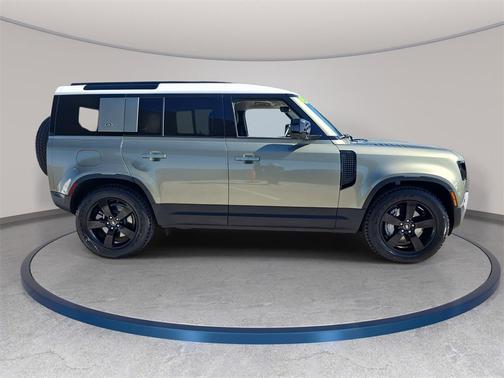 2021 Land Rover Defender SE