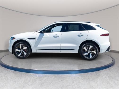 2024 Jaguar F-PACE P400 R-Dynamic S