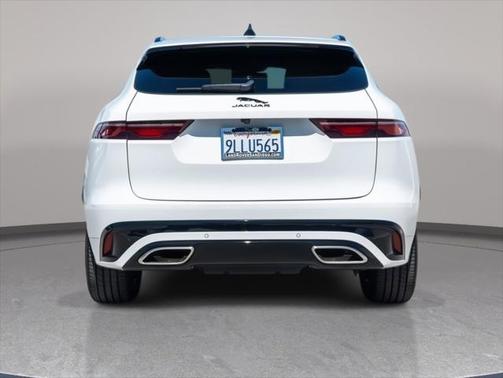 2024 Jaguar F-PACE P400 R-Dynamic S