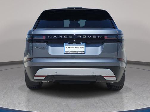 Zadar Gray Premium Metallic 2026 Land Rover Range Rover Velar P250 S