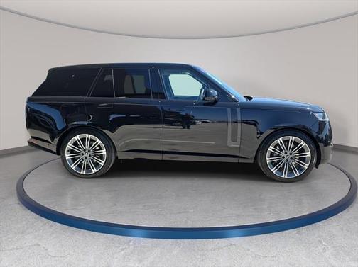 2025 Land Rover Range Rover Autobiography