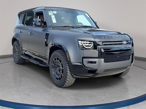 2026 Land Rover Defender 110 V8