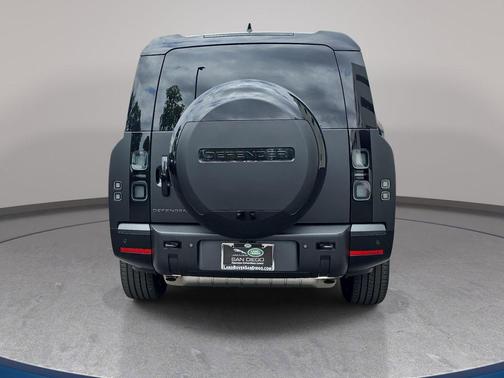 Santorini Black 2026 Land Rover Defender X-Dynamic SE