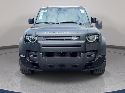 Santorini Black 2026 Land Rover Defender X-Dynamic SE
