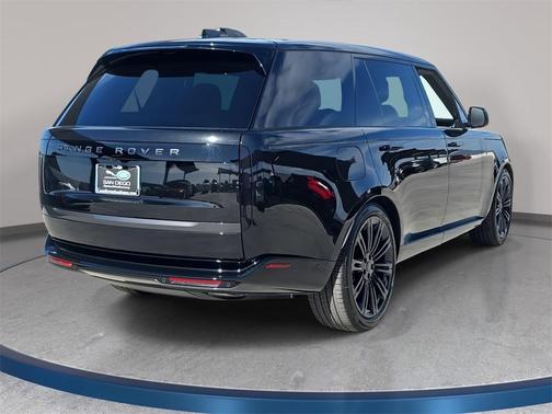 2026 Land Rover Range Rover SE