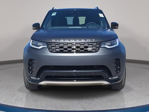 2026 Land Rover Discovery Tempest Edition