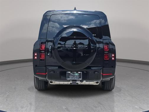 2025 Land Rover Defender X-Dynamic SE