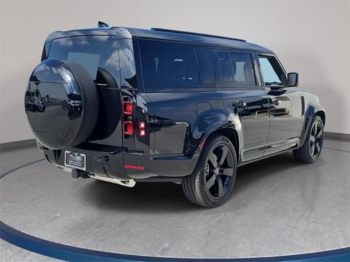 2025 Land Rover Defender X-Dynamic SE