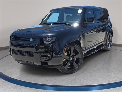 2025 Land Rover Defender 110 V8
