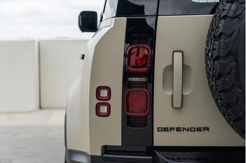 2025 Land Rover Defender S