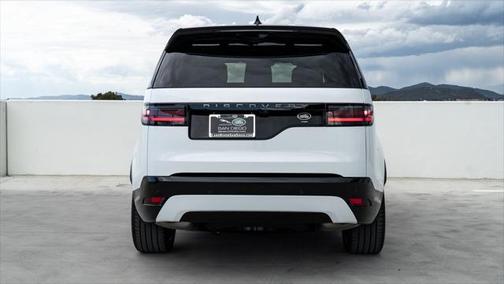 2023 Land Rover Discovery HSE R-Dynamic