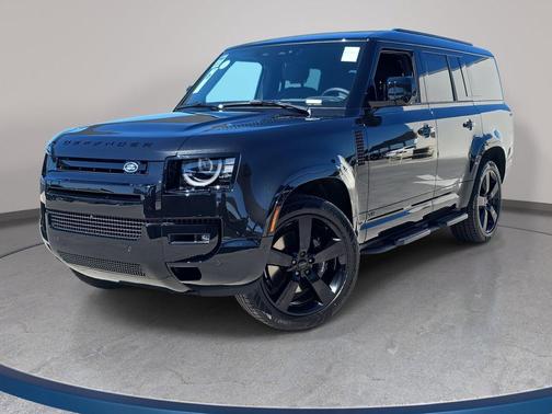 2026 Land Rover Defender V8