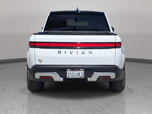 2022 Rivian R1T Adventure