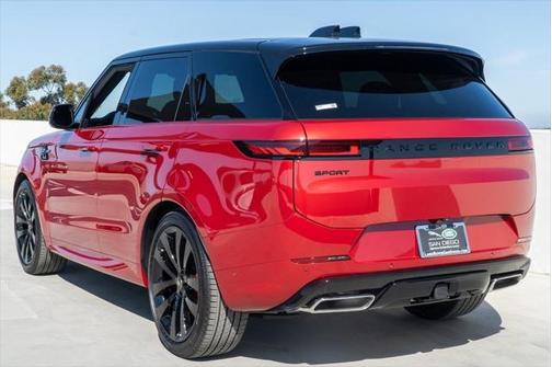 2025 Land Rover Range Rover Sport SE