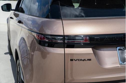 2026 Land Rover Range Rover Evoque S