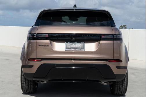 2026 Land Rover Range Rover Evoque S