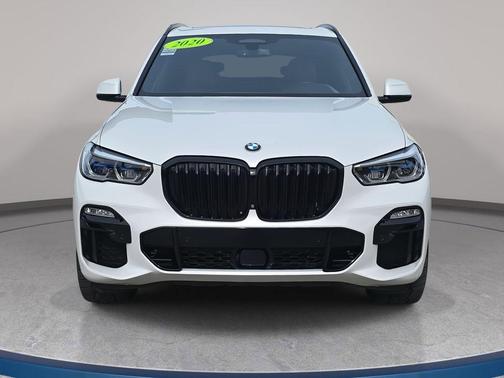 2020 BMW X5 M50i