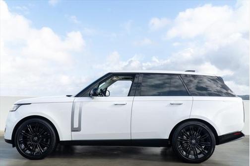 2024 Land Rover Range Rover Autobiography