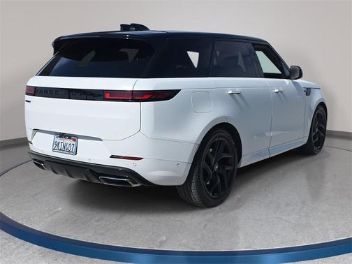 2024 Land Rover Range Rover Sport SE