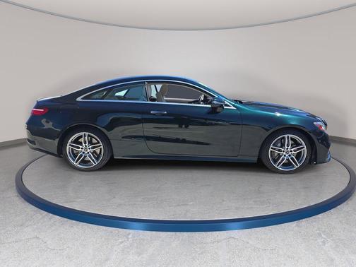 Obsidian Black Metallic 2018 Mercedes-Benz E-Class E 400