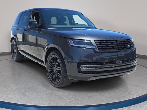 Carpathian Grey Prem Met 2026 Land Rover Range Rover SE