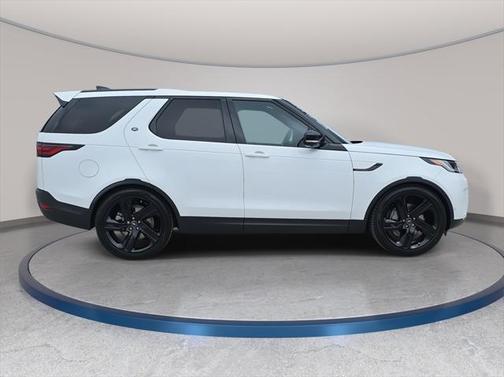 2025 Land Rover Discovery S