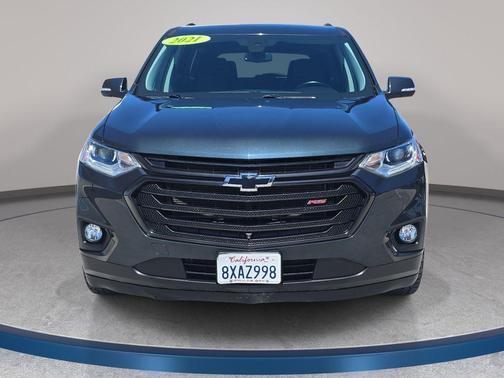 Graphite Metallic 2021 Chevrolet Traverse RS
