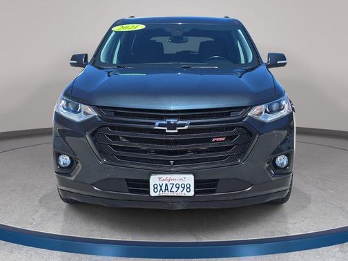 Graphite Metallic 2021 Chevrolet Traverse RS