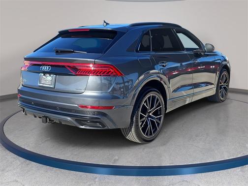 2021 Audi Q8 55 Premium Plus