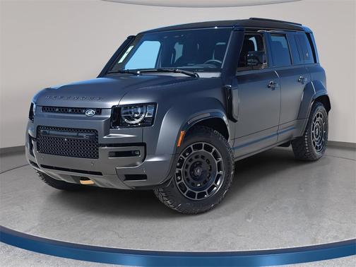 2025 Land Rover Defender V8