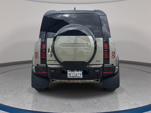 2023 Land Rover Defender X-Dynamic SE