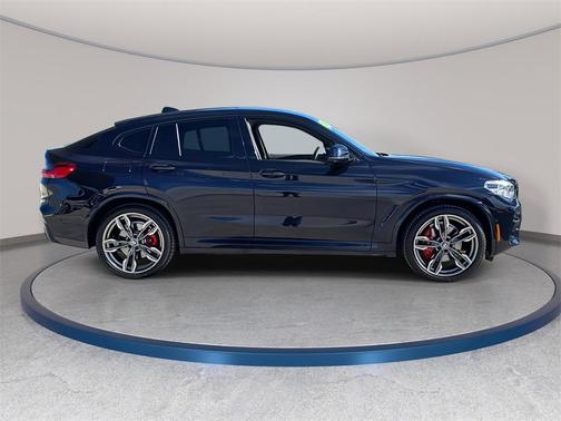 2021 BMW X4 M40i