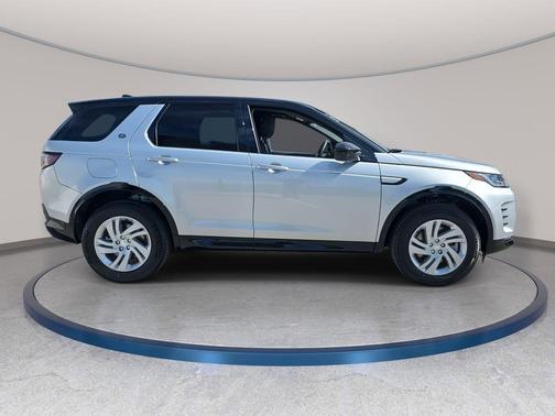 2026 Land Rover Discovery Sport Landmark