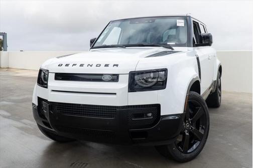 2025 Land Rover Defender X-Dynamic SE