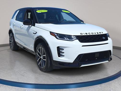 2025 Land Rover Discovery Sport SE