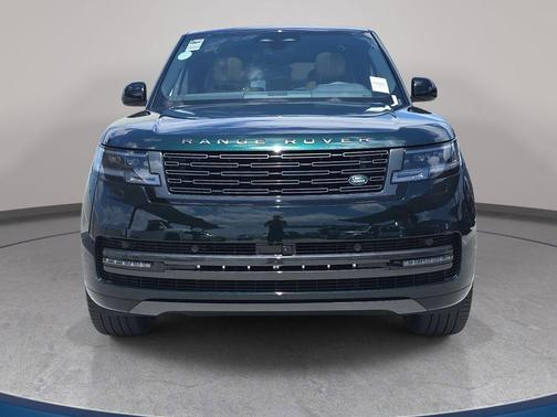 British Green 2026 Land Rover Range Rover SE