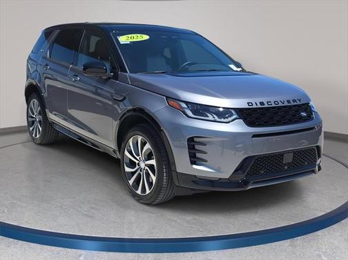 2025 Land Rover Discovery Sport SE