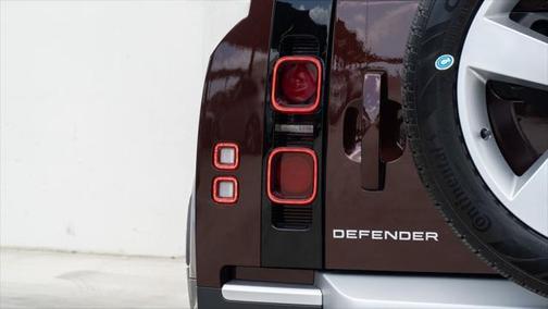 2024 Land Rover Defender S