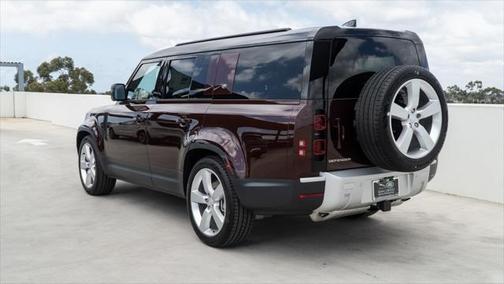 2024 Land Rover Defender S