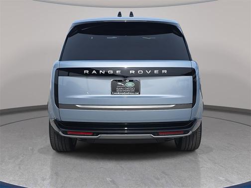 2026 Land Rover Range Rover SE