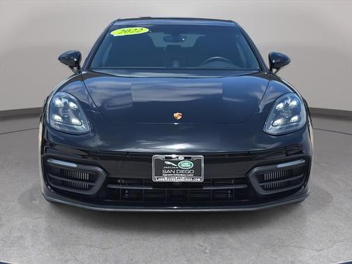 2022 Porsche Panamera Platinum Edition