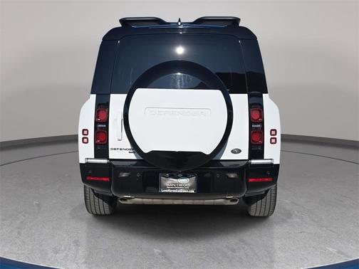 2023 Land Rover Defender X-Dynamic SE