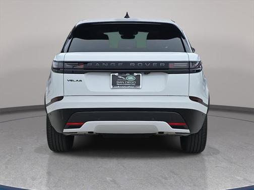 2026 Land Rover Range Rover Velar Dynamic SE