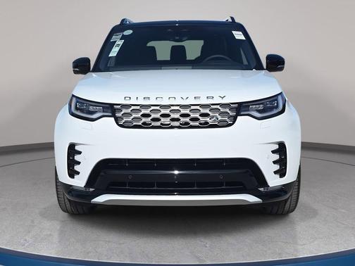 Fuji White 2026 Land Rover Discovery Gemini Edition