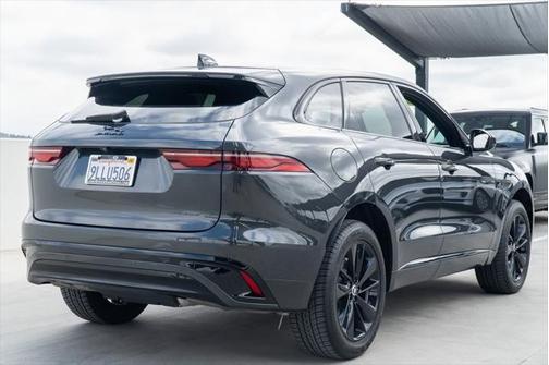 2024 Jaguar F-PACE P250