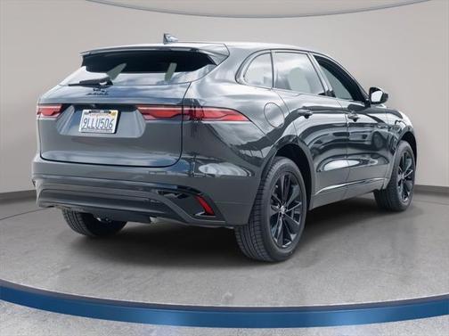 2024 Jaguar F-PACE P250