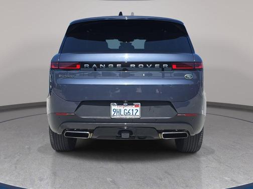 Portofino Blue Metallic 2023 Land Rover Range Rover Sport SE